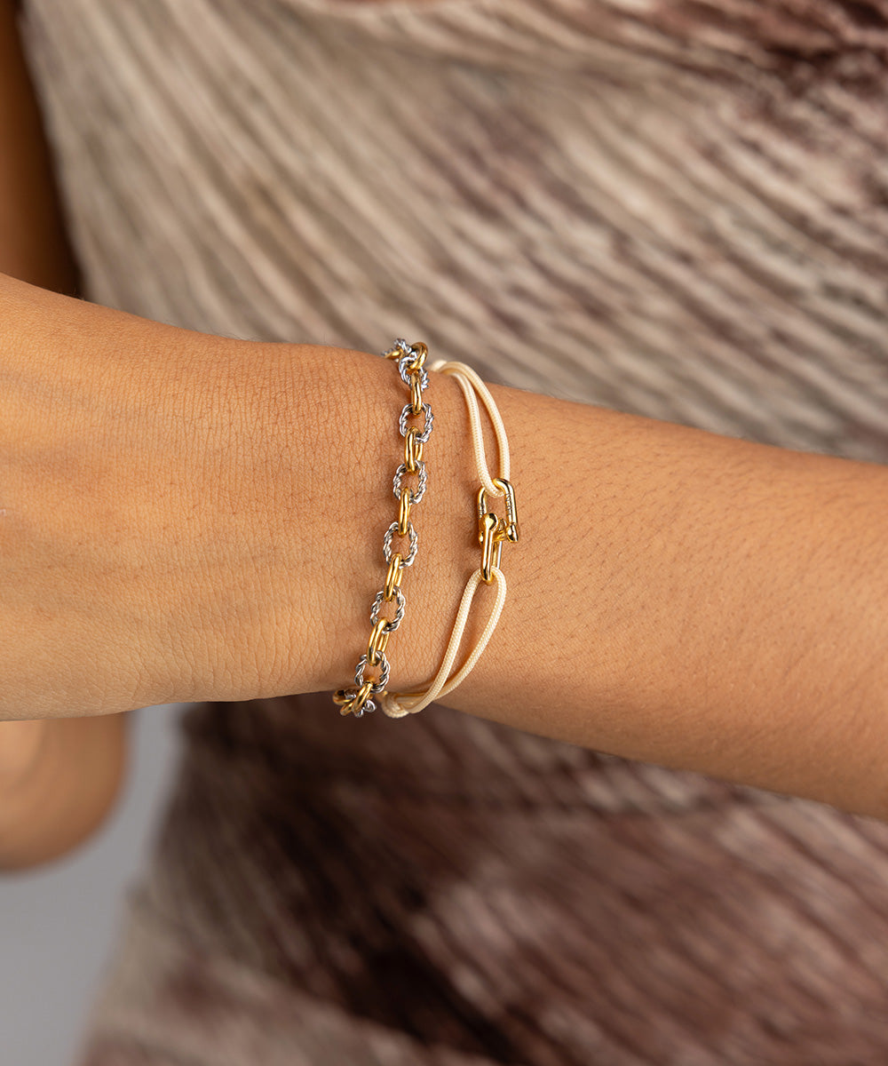 Mia Ivory | Gold