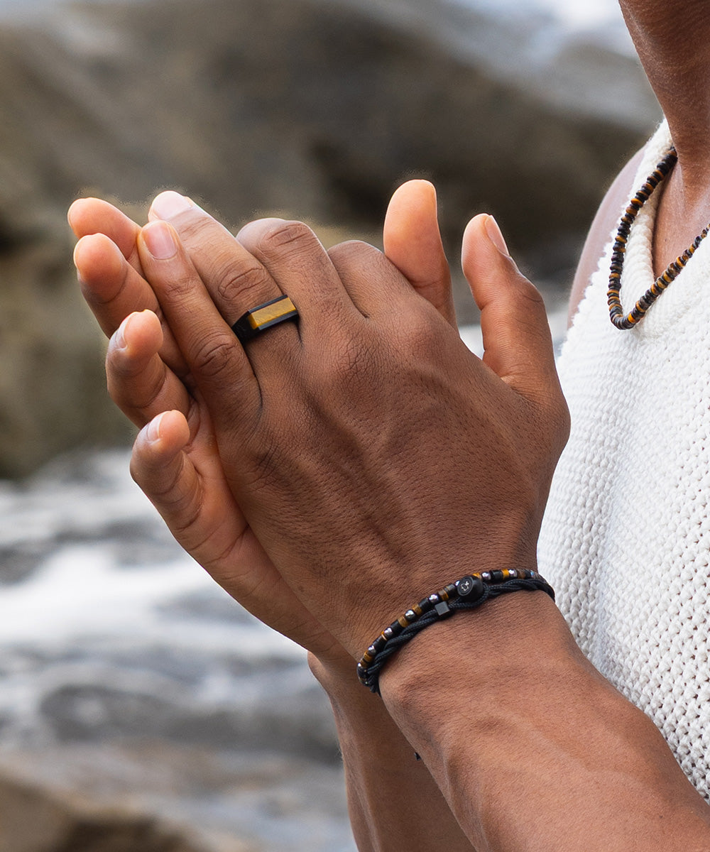 Signet Ring 7mm Tiger Eye | Black
