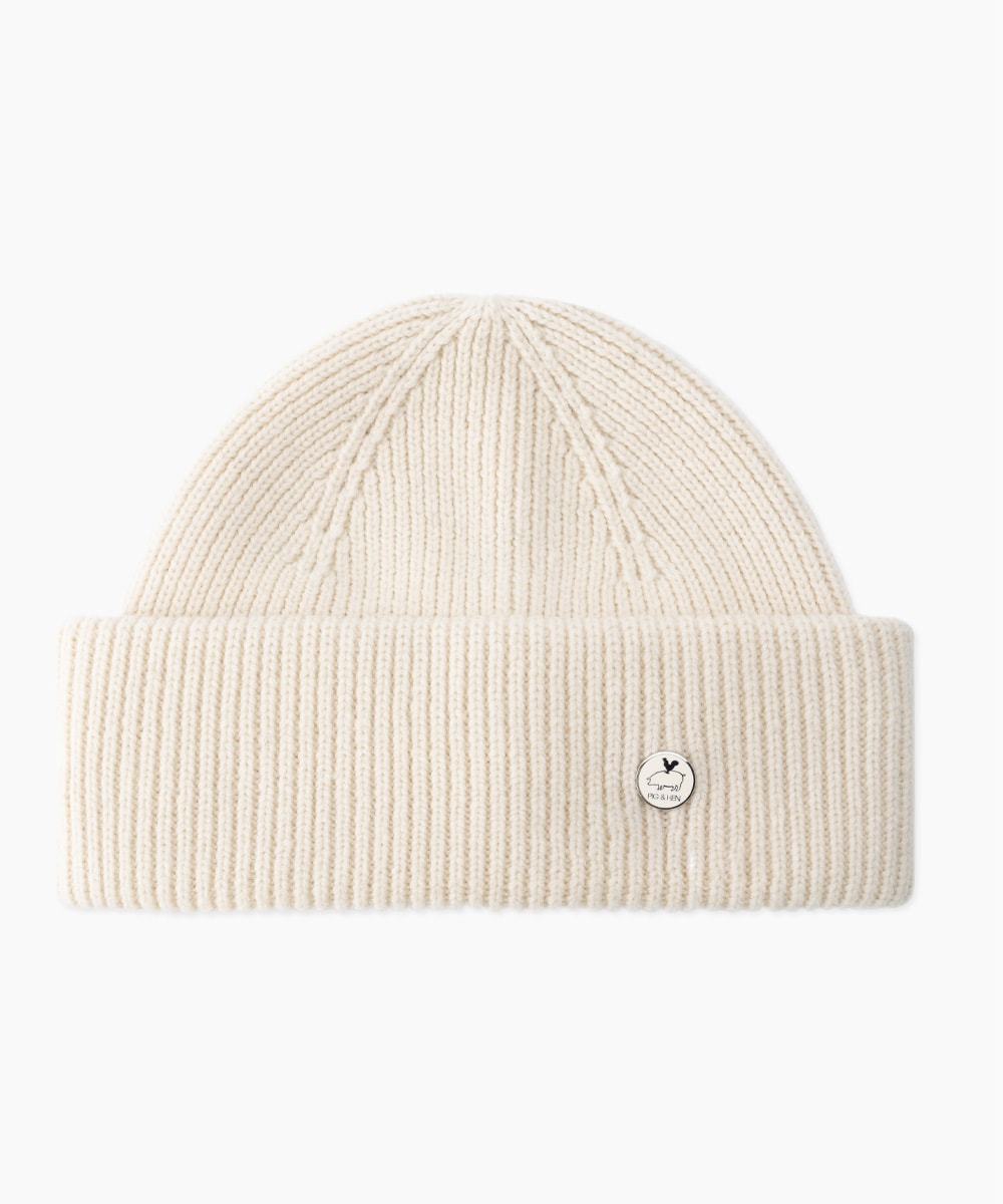 P&H Beanie Off White | Off-White | Silver